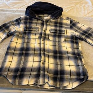 Men’s Old Navy hooded flannel